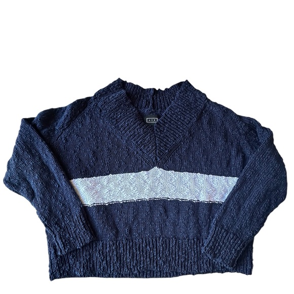 AYR The Little Heaven Sweater in Navy/White
Sz S - Picture 2 of 6